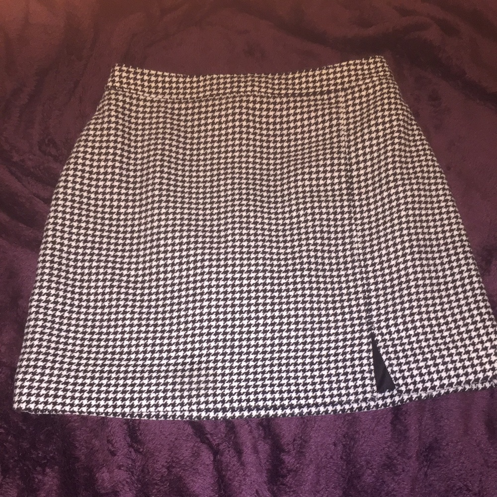 Hollister skirt